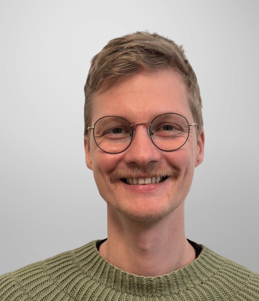 Kasper til skolens hjemmeside 900x1045